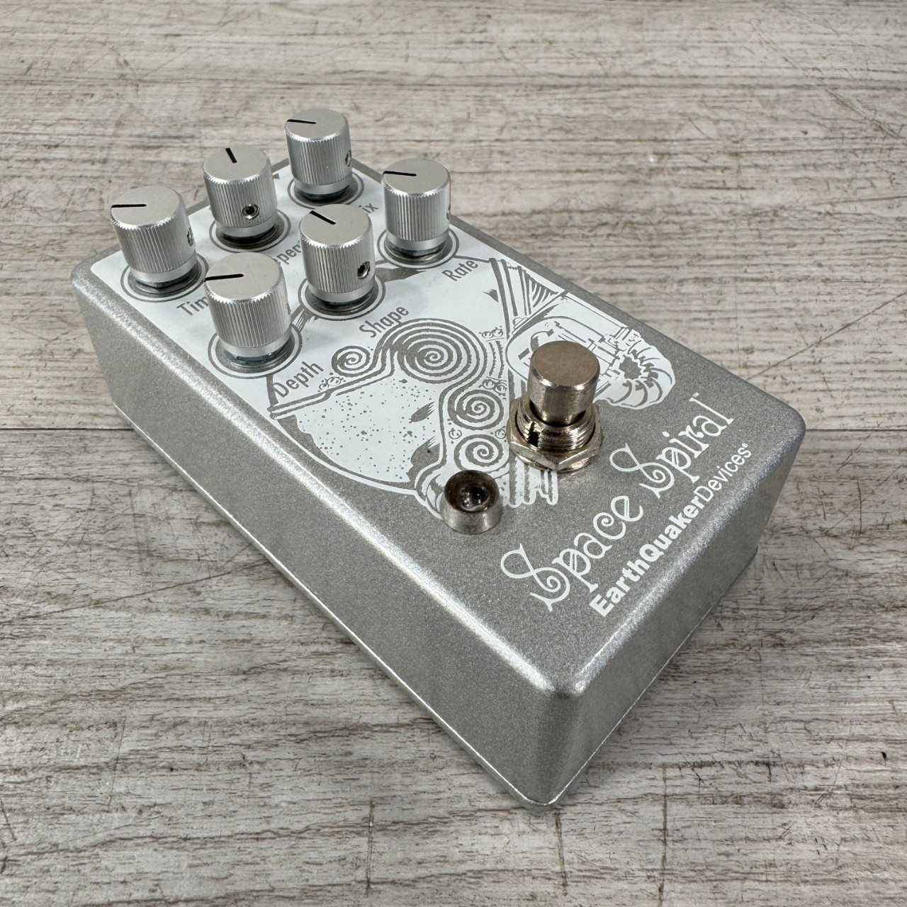 Used EarthQuaker Devices Space Spiral Modulated Delay Pedal - V1