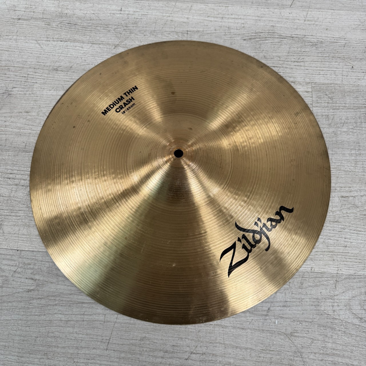 Used Zildjian A Medium Thin Crash Cymbal - 18-inch