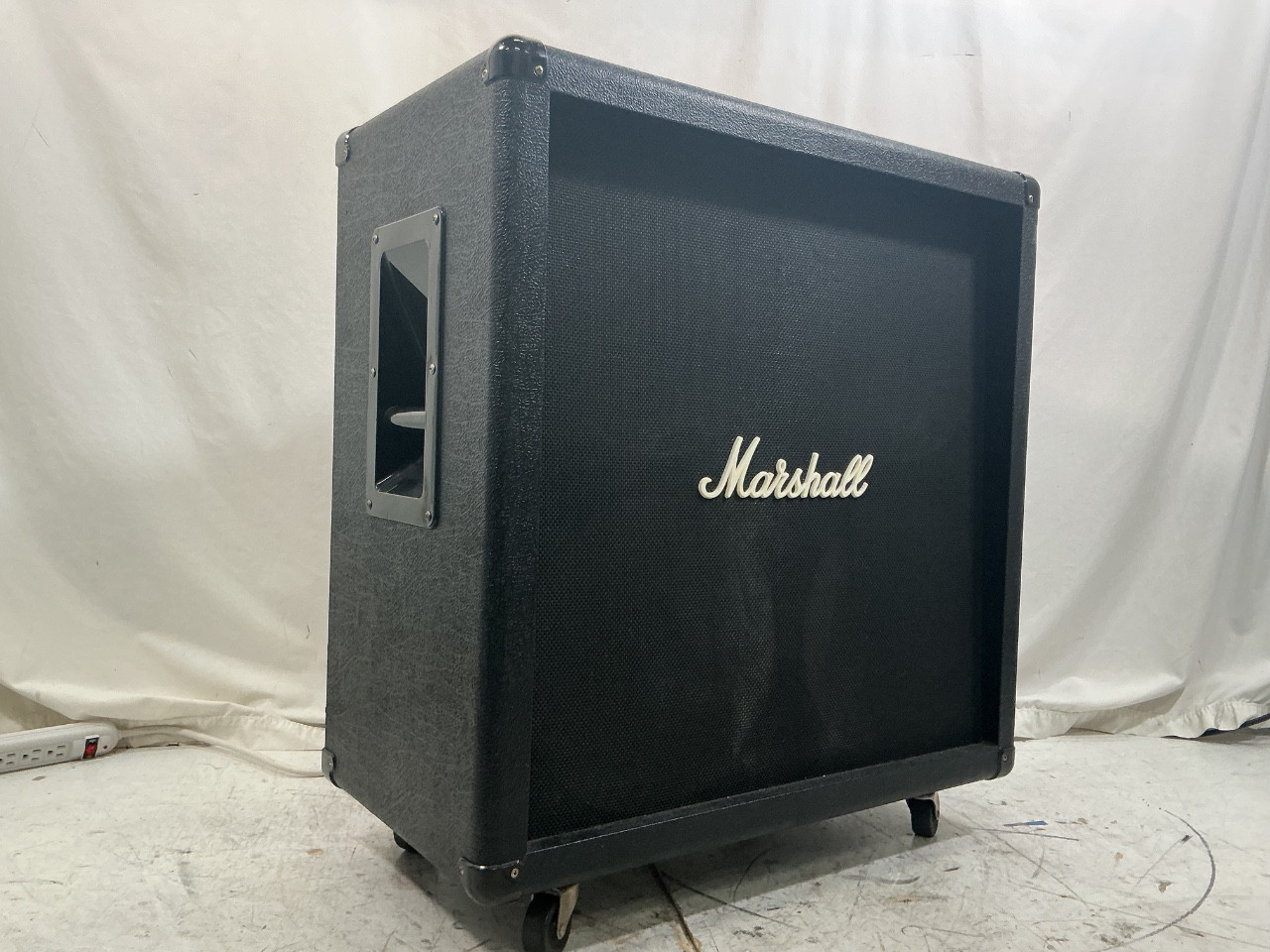 Used Marshall LEAD 412 8 OHM 4 x 12 Guitar Speaker Cabinet 4 x 12