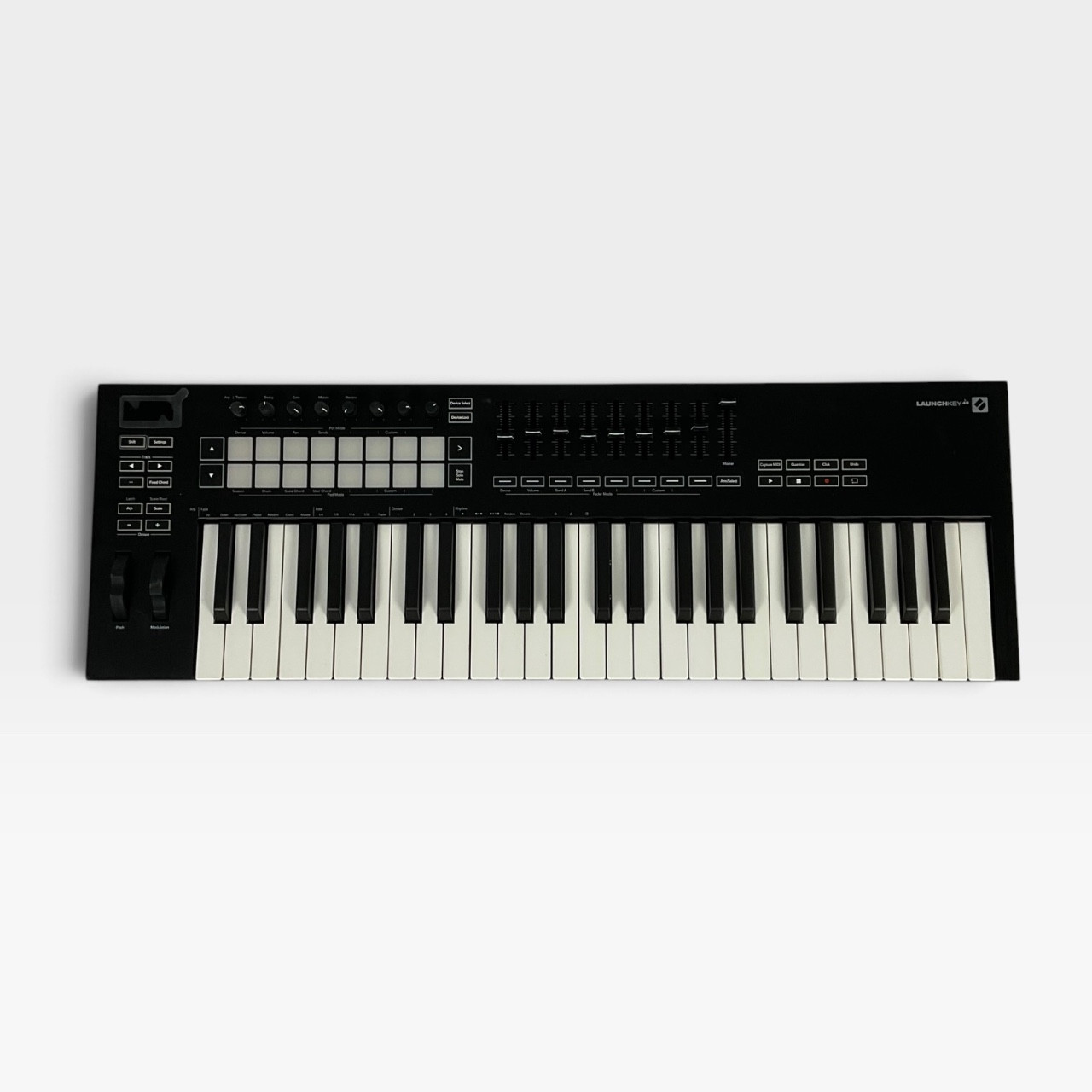Used Novation Launchkey 49 MK3 Controller 49-Key