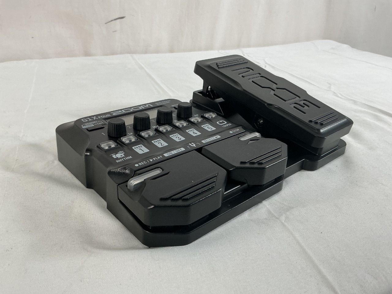 Used Zoom G1X FOUR MULTI FX PEDAL Multi-FX Pedal
