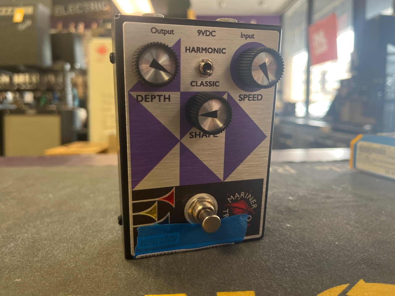 Used Maestro MARINER TREMOLO Tremolo Pedal