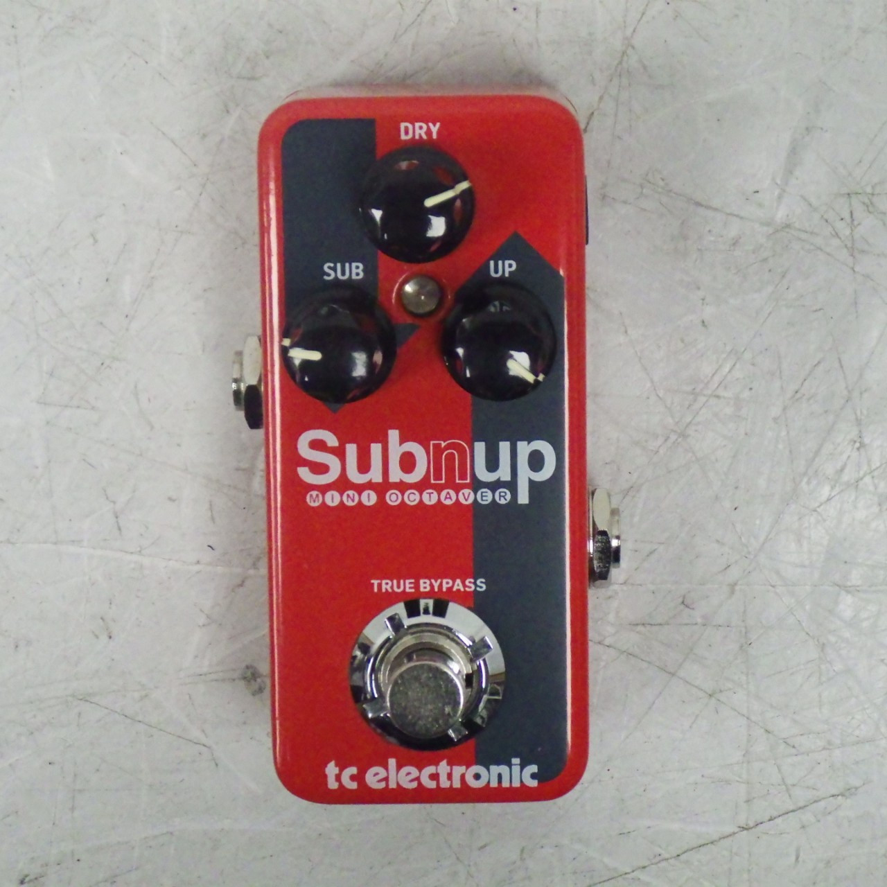 Used TC Electronic SUBNUP Octave Pedal