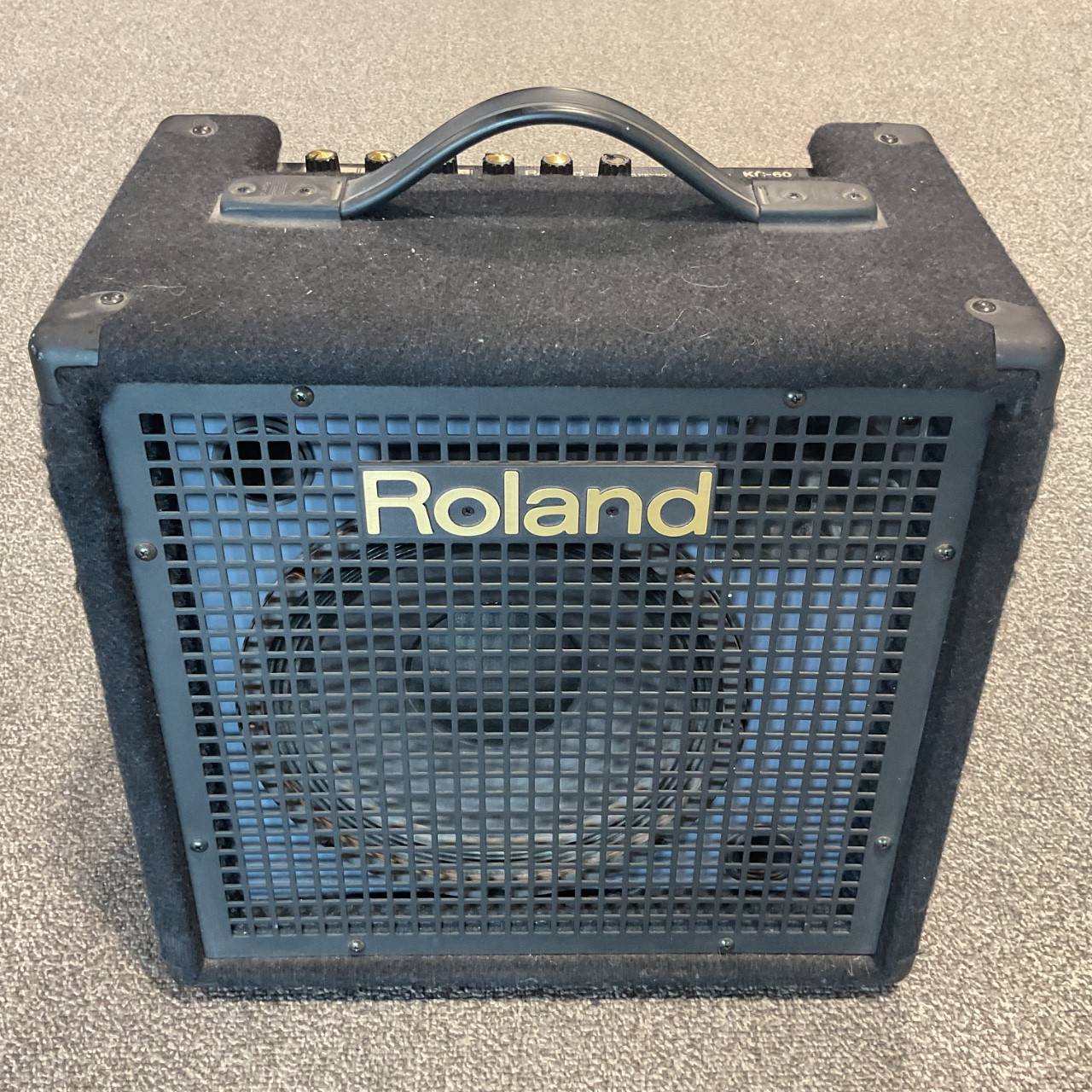 Used ROLAND KC-60 Keyboard Amplifier