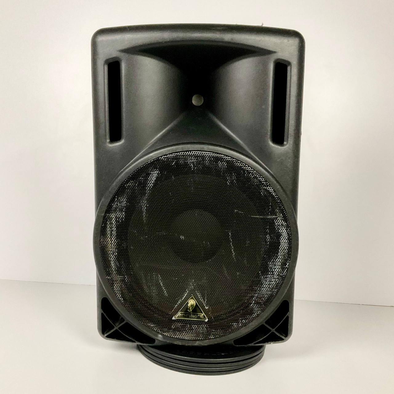 Used Behringer B215A Speaker Cabinet