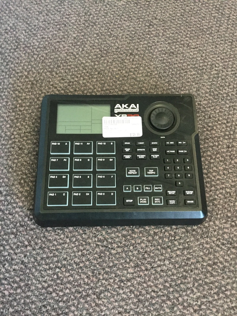 Used Akai XR20 NO A/C Drum Machines Drum Machines