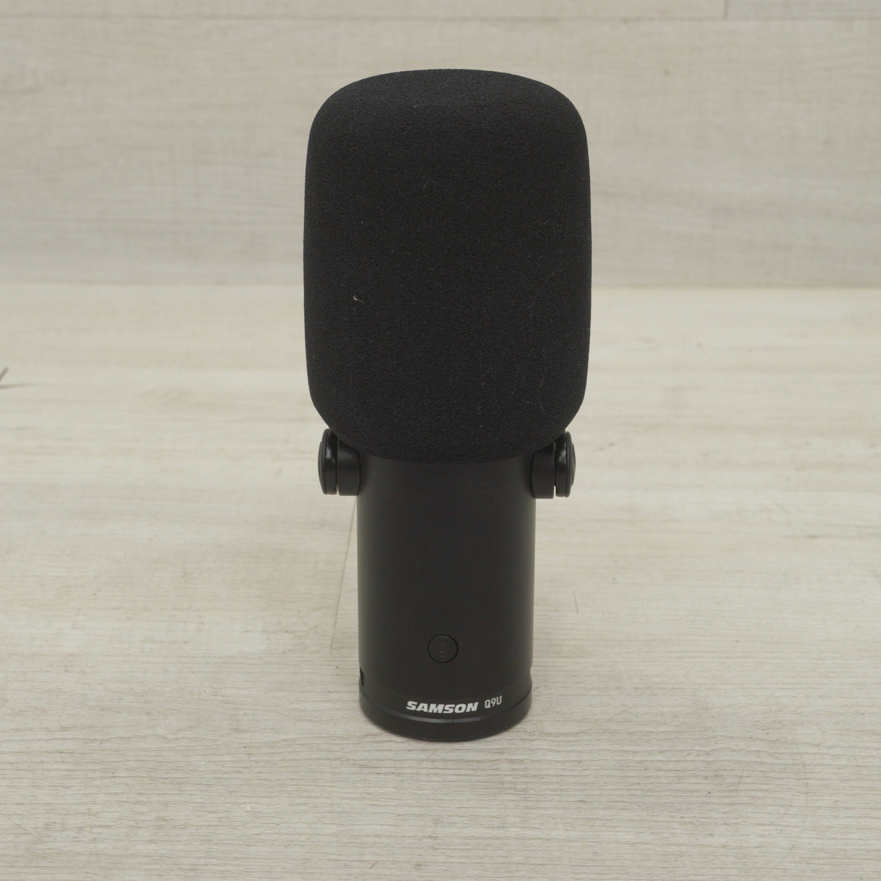 Samson Q9U ダイナミックマイク Amazon.com: Samson Q9U XLR/USB Dynamic Broadcast Microphone