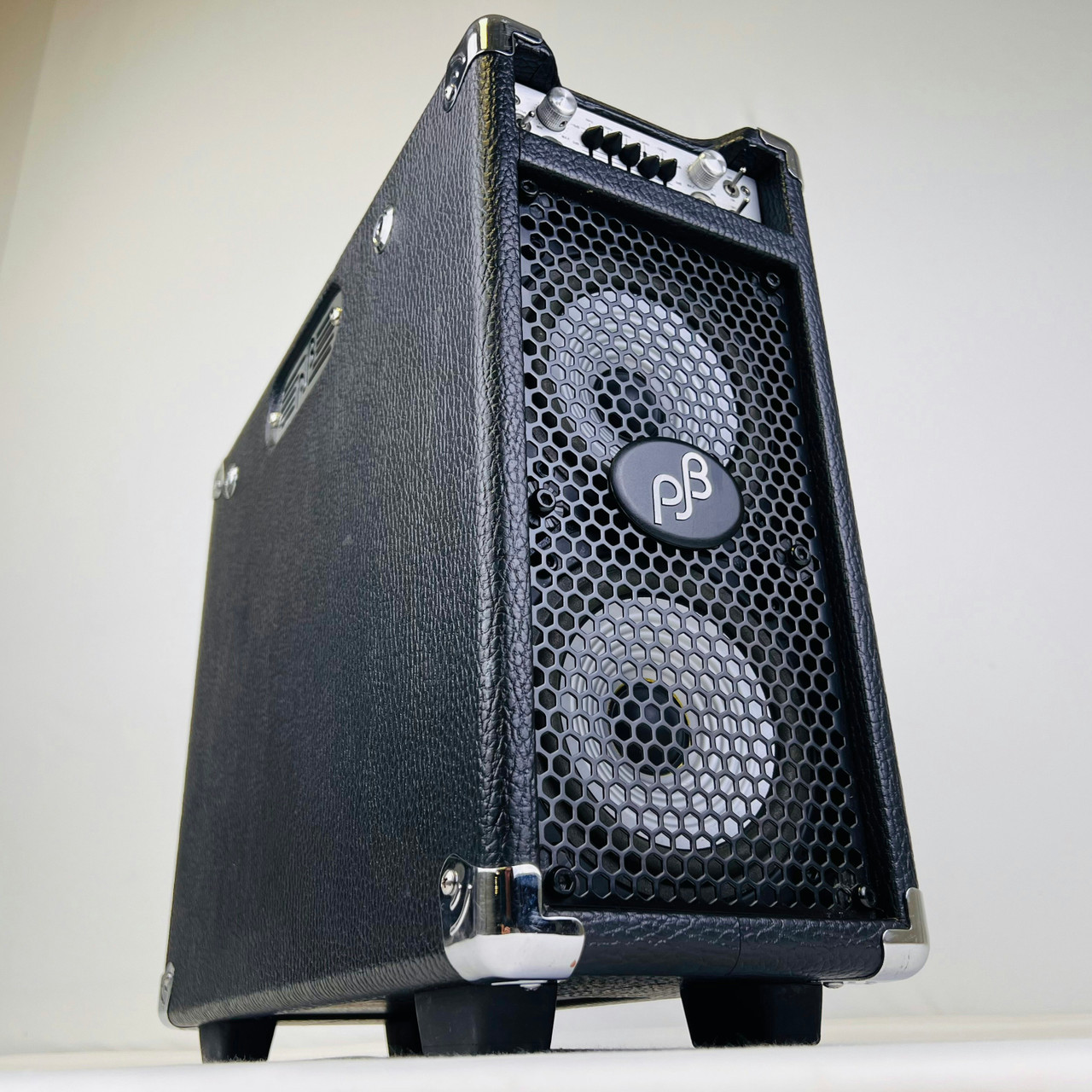 Phil Jones Bass Briefcase フィル・ジョーンズ Briefcase | PHIL JONES BASS