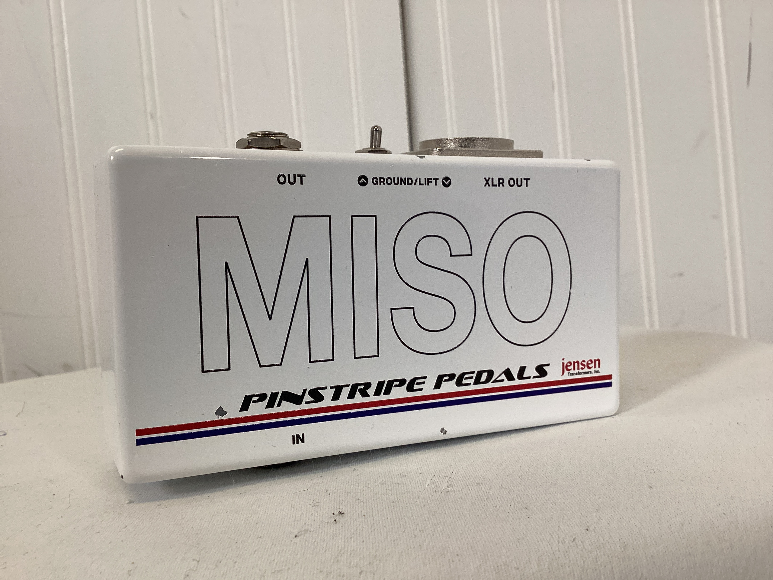Used PINSTRIPE PEDALS MISO Direct Box