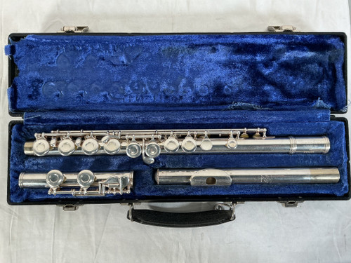 Vist Large View of Product Image Which is Used Gemeinhardt 2SP Student Flute