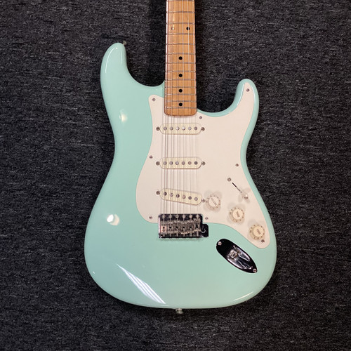Used Fender CLASSIC SERIES 50S STRAT Electric Guitar Green 6-String 40111-S000180495