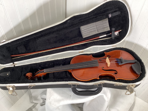 Vist Large View of Product Image Which is Used Johannes Kohr K500 1/2 VIOLIN OUTFIT Violins