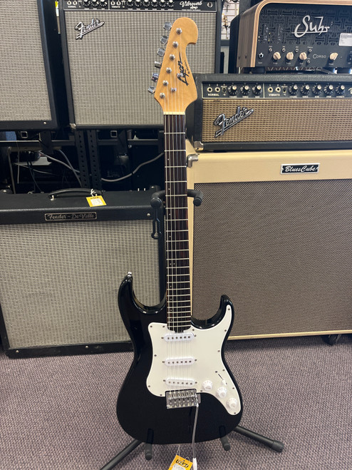 Used Washburn LYON Electric Guitar Black 6-String 40085-S000103079