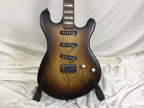 Vist Large View of Product Image Which is Used MOFO AMERICAN Electric Guitar Wood 6-String