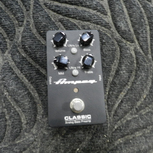 Used Ampeg CLASSIC ANALOG BASS PREAMP Guitar Effect 40105-S000074771