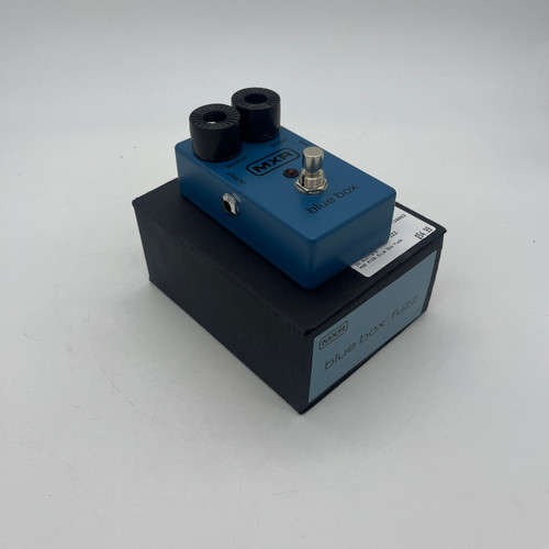 Used MXR M103 BLUE BOX FUZZ Guitar Effect 41124-S000197637