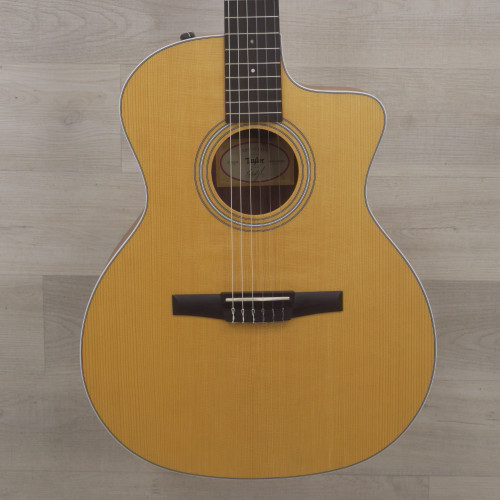 Used Taylor 214CE-N Nylon Grand Auditorium Solid Top Acoustic Guitar Natural 40015-S000316056