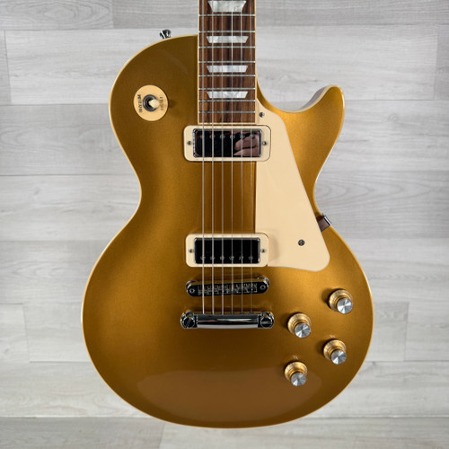 Used Gibson Les Paul Deluxe 70s Electric Guitar - Goldtop - Case Included 40112-S000173851