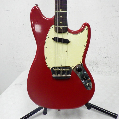 Used Fender 1966 Musicmaster II Vintage Red Electric Guitar 40042-S000247285