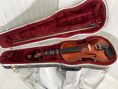 Vist Large View of Product Image Which is Used THE LEWIS 3/4 VIOLIN Violin 3/4 Size