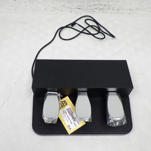 Used 3 Digital Piano Pedal 40042-S000248464