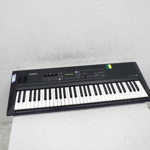 Used Yamaha KX61 61-Key Keyboard 40042-S000248905