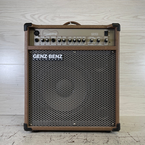 Used - Genz Benz SHENANDOAH JR 1 x 10 Solid State Amplifier  40087-S000225124
