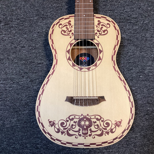 Vist Large View of Product Image Which is Used Cordoba MINI COCO Solid Top Acoustic Guitar Natural