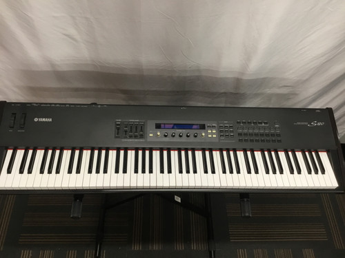 Used Yamaha S80 88-Key Synthesizer 88-key 40012-S000294567