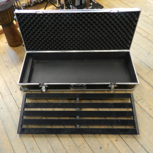 Used Pedaltrain TERRA 42 HARD CASE WITH WHEELS Pedal Board 40105-S000075265