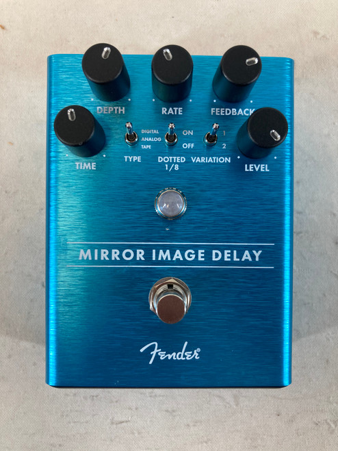 Used Fender MIRROR IMAGE Delay Pedal 41127-S000054961