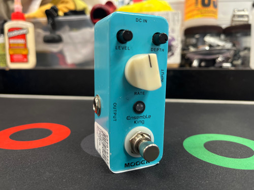 Used Mooer CHORUS ENSEMBLE KING Guitar Effect 40085-S000103992