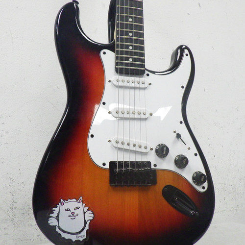 Used Lyx Pro Strat Style Guitar S Type Electric Guitar Sunburst 6-String 40042-S000250156