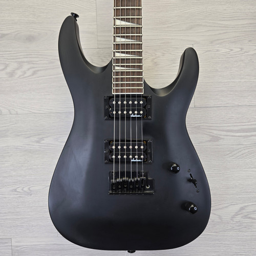 Vist Large View of Product Image Which is Used Jackson DINKY ARCHTOP JS32 Modern Metal Electric Guitar Black 6-String