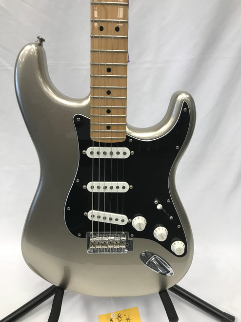 Vist Large View of Product Image Which is Used Fender 75TH ANNIVERSARY STRATOCASTER MIM S Type Electric Guitar Silver/Gray 6-String