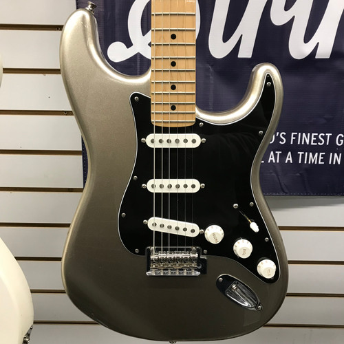 Vist Large View of Product Image Which is Used Fender 75TH ANNIVERSARY STRATOCASTER MIM S Type Electric Guitar Silver/Gray 6-String 41123-S000109501