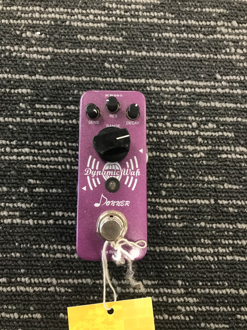 Vist Large View of Product Image Which is Used Donner DYNAMIC WAH Wah Pedal
