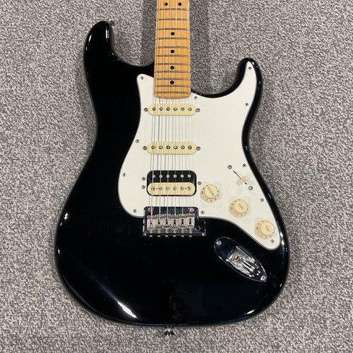 Used 2015 FENDER AMERICAN STANDARD STRATOCASTER HSS Electric Guitar 41106-S000089250