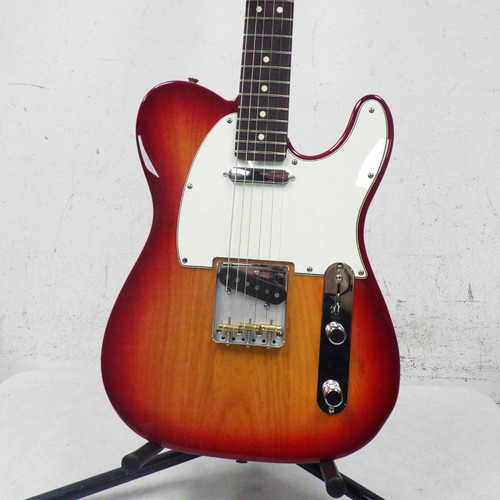 Used Fender 2024 Telecaster Player II Semi Hollow Chambered Cherry Sunburst 40042-S000251277