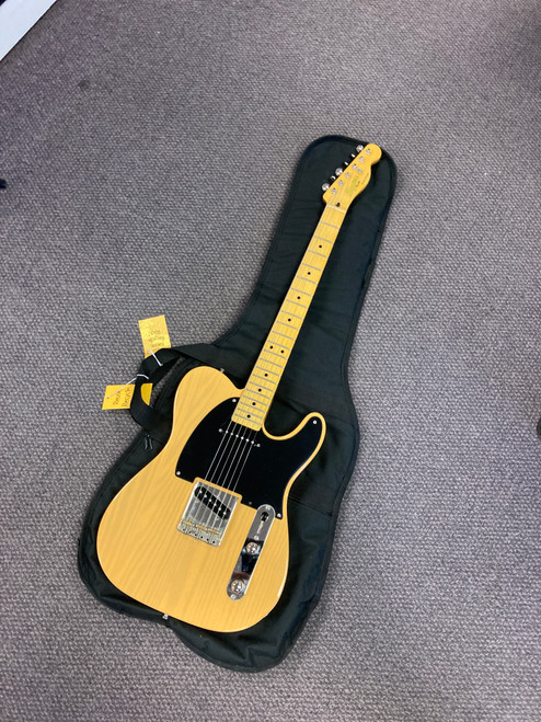 Used Squier CLASSIC VIBE TELE W/BILL LAWRENCE PUPS Electric Guitar Yellow 6-String 40085-S000104254