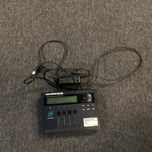 Used Alesis WEDGE Reverb 40111-S000183778