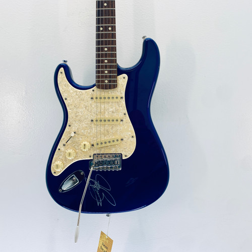Vist Large View of Product Image Which is Used Fender STRATOCASTER MIM Electric Guitar Blue 6-String 41116-S000046493