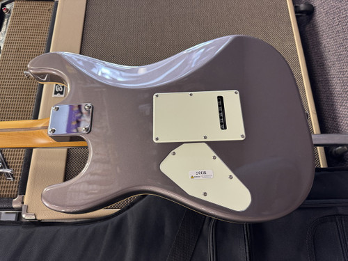 Vist Large View of Product Image Which is Used Fender AERODYNE STRAT HSS Electric Guitar Silver/Gray 6-String