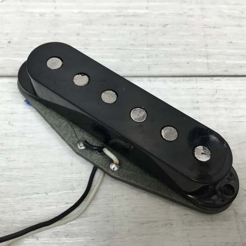 Vist Large View of Product Image Which is Used Fender Stratocaster Pickup 1975 5.69K 40051-S000113265