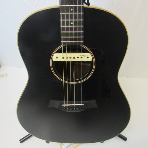 Used Taylor AD17 BLK TOP Acoustic Guitar Black 40107-S000146518