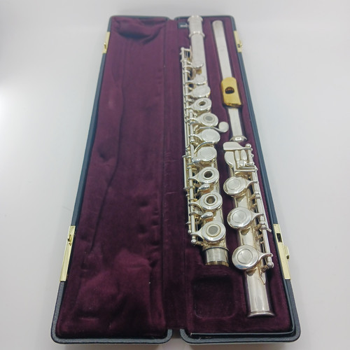 Used Yamaha YFL-371H Solid Silver Flute 40081-S000110106