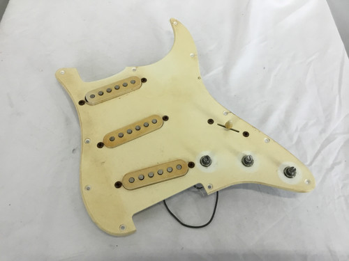 Used Fender 1990 KOREA STRAT LOADED PICKGUARD Guitar Pickup 40012-S000297097