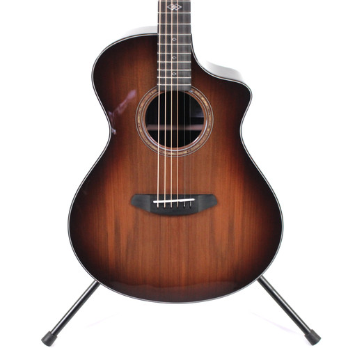 Breedlove PREMIER CONCERT CE Solid Top Acoustic Guitar Sunburst