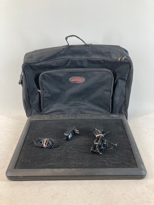 Used SKB Powered Pedalboard 41127-S000055616
