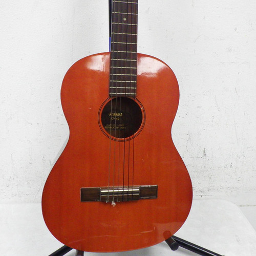 Used Yamaha G-40 Classical Guitar 40042-S000252516